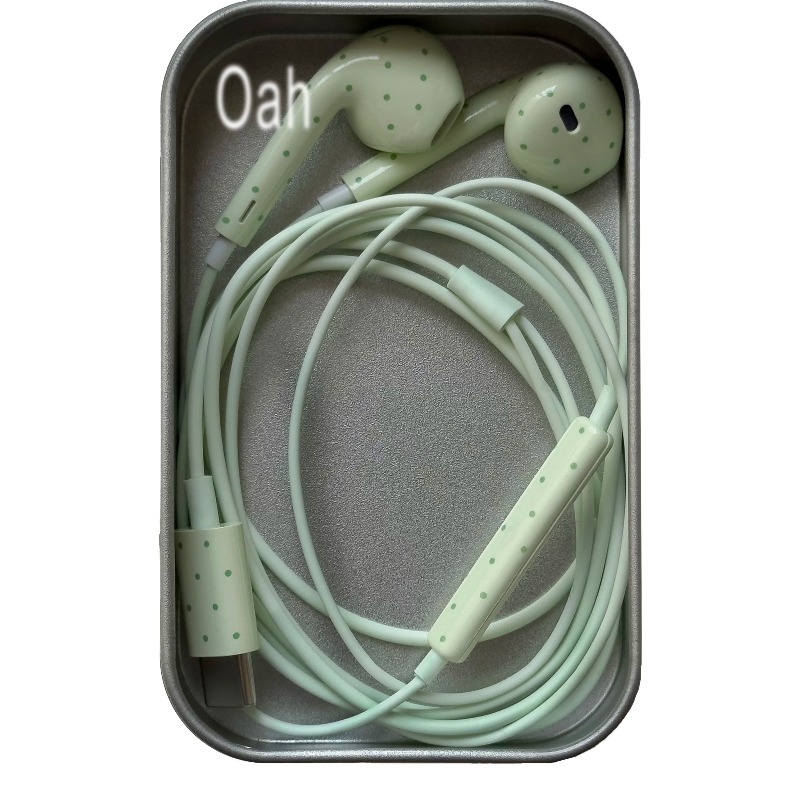 Oah Polka Dot Wired Earphones  - Audio & Music Settings Xbox One recension och pris